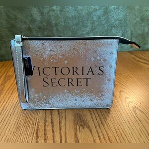 NWT Victoria’s Secret Silver Sparkle MakeUp Bag